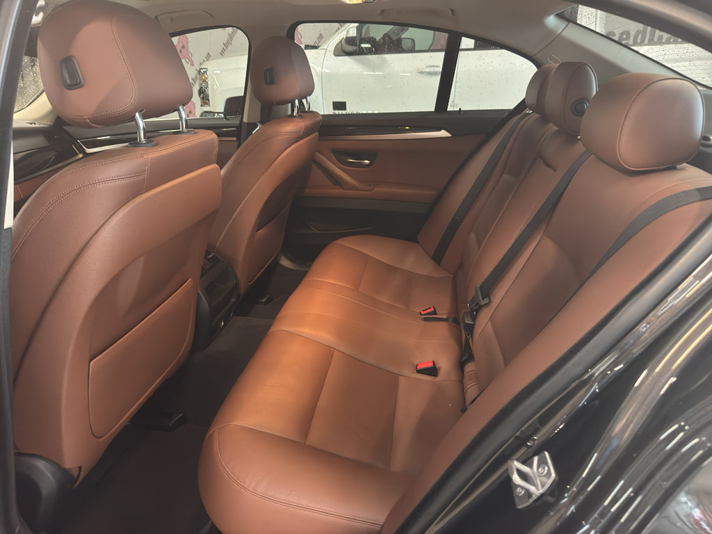 Used 2015 BMW 528i Sedan RWD image 10