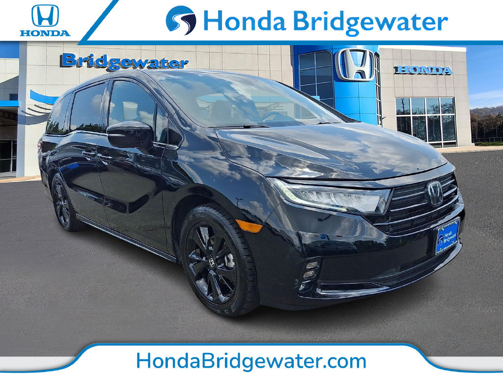 Used 2024 Honda Odyssey Sport image 1