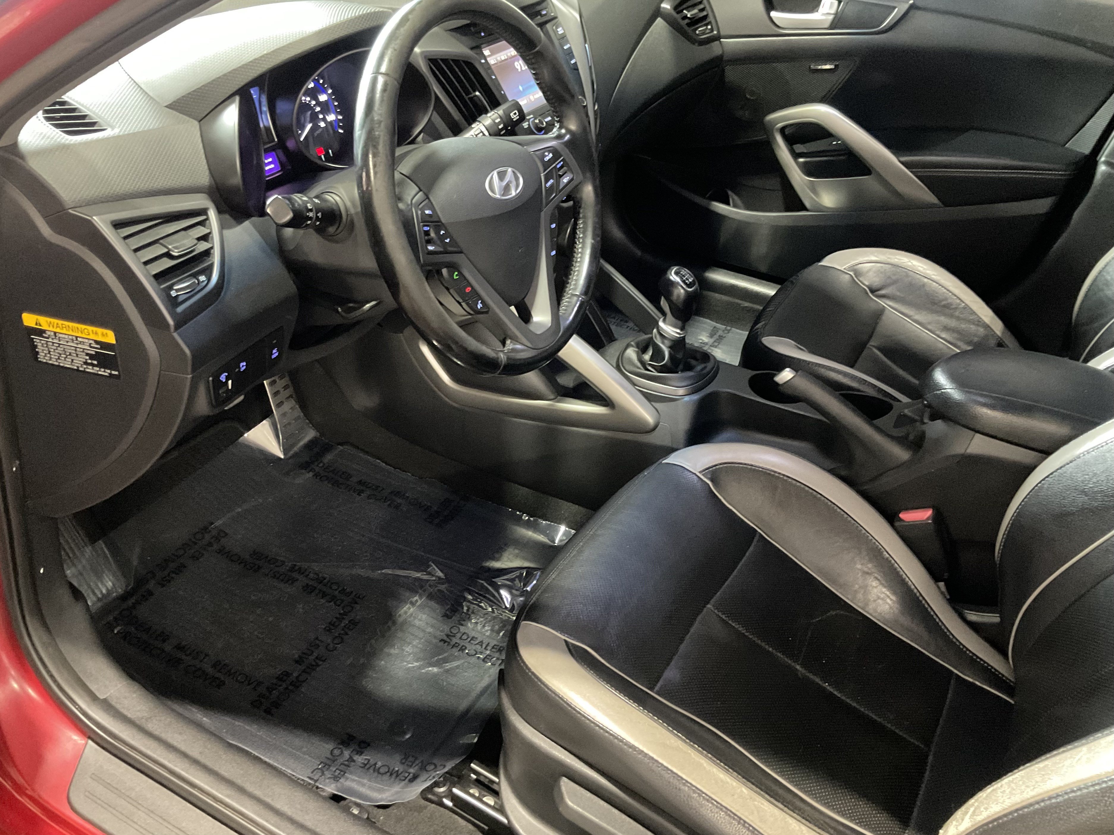 Used 2013 Hyundai Veloster Turbo w/ Ultimate Pkg FWD image 19