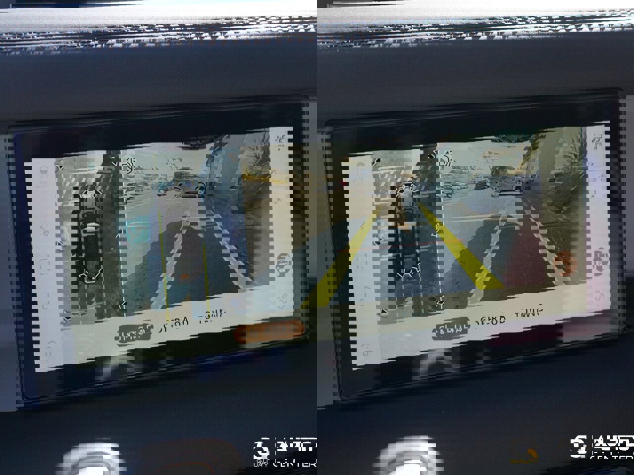 Used 2024 Land Rover Defender 110 S image 25