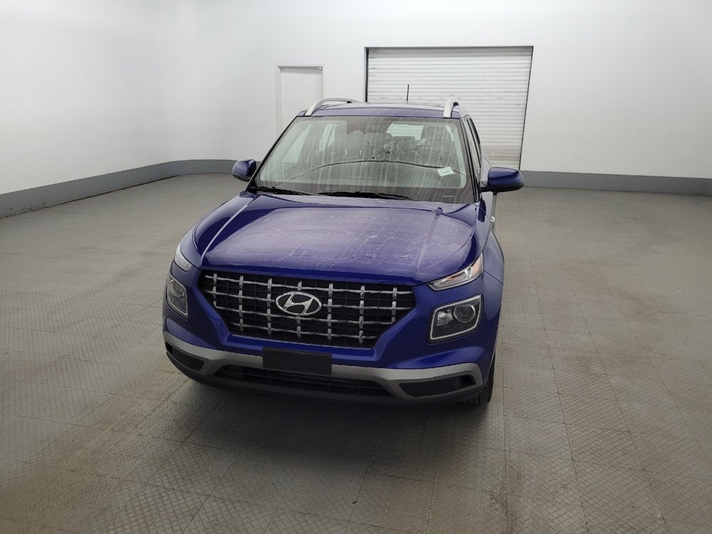 Used 2024 Hyundai Venue SEL FWD image 15