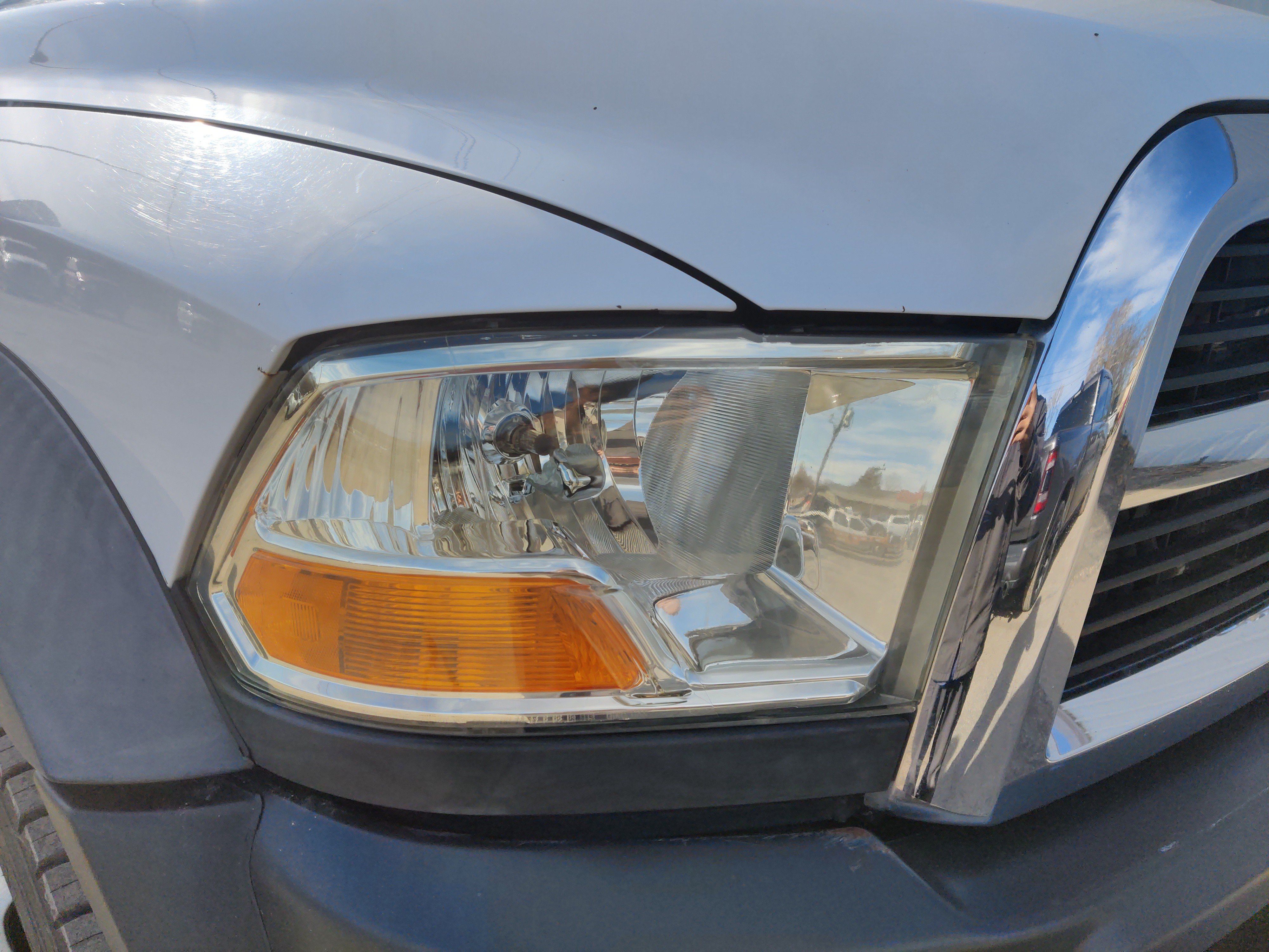 Used 2011 RAM 5500 4x4 Crew Cab image 4