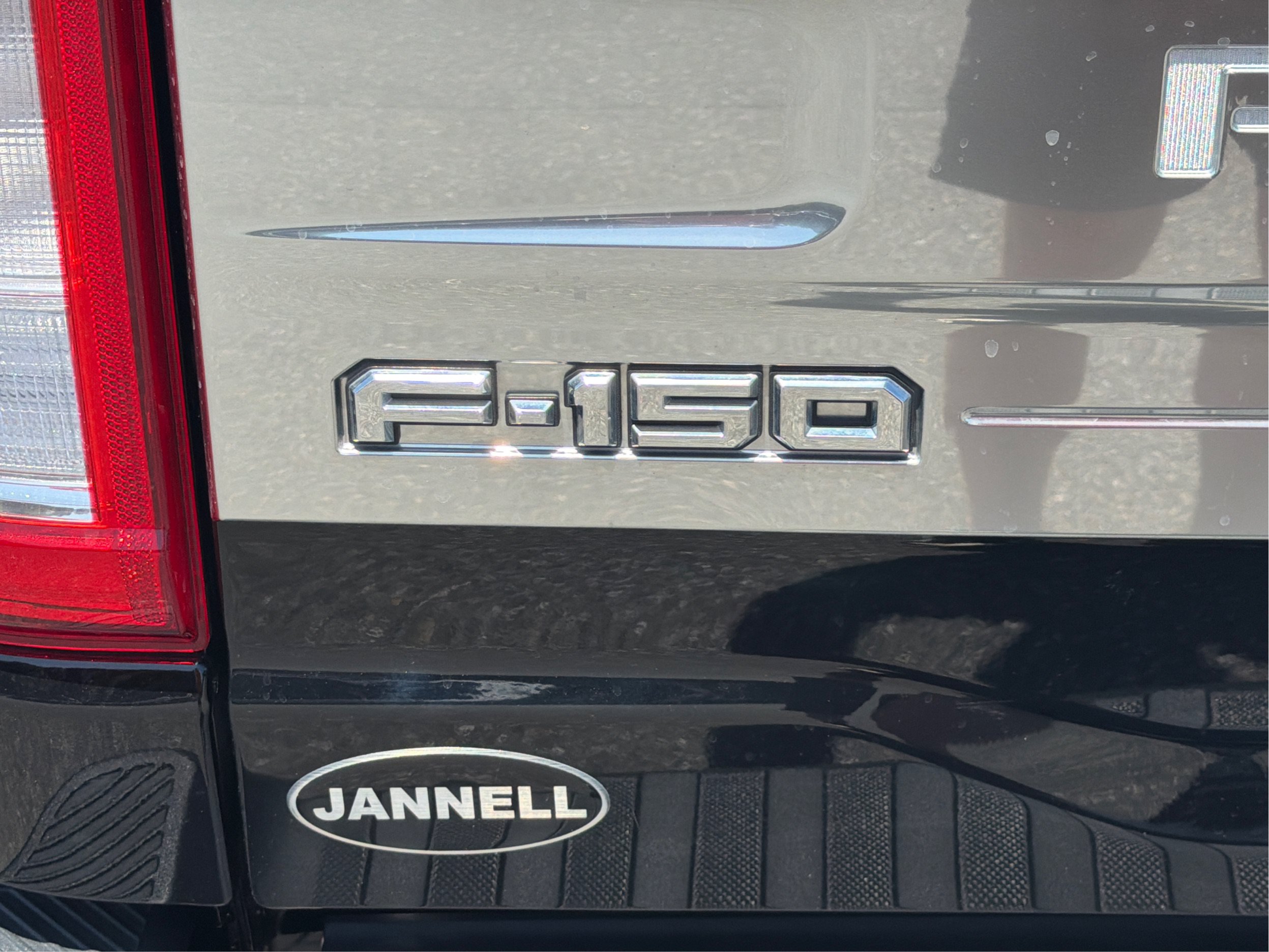 Used 2023 Ford F150 Platinum w/ Equipment Group 701A High AWD/4WD image 24