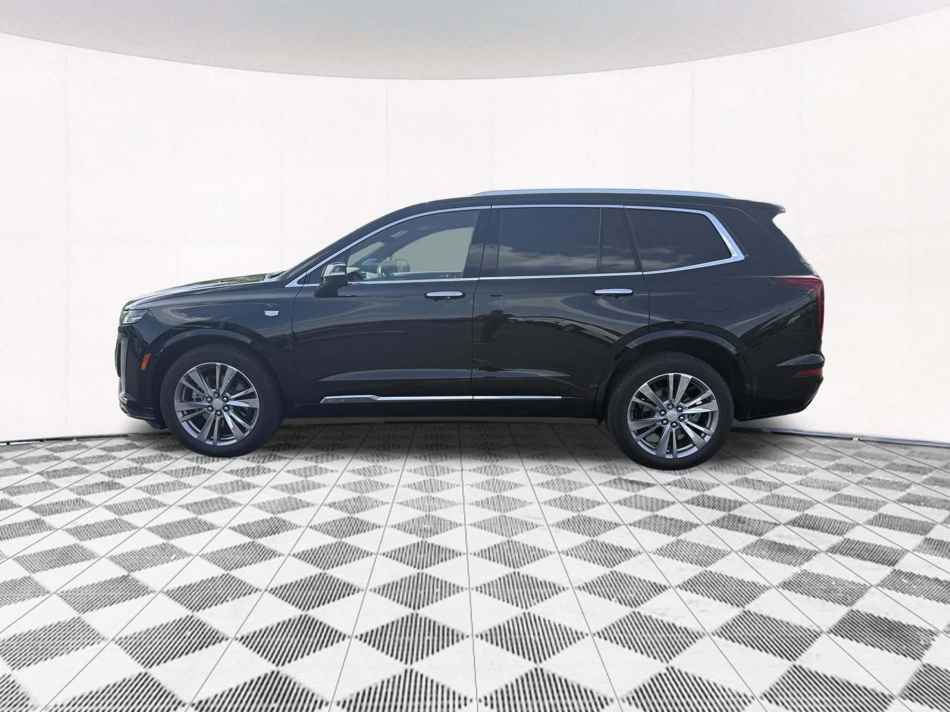 Certified 2023 Cadillac XT6 Premium Luxury w/ Technology Package AWD/4WD image 26
