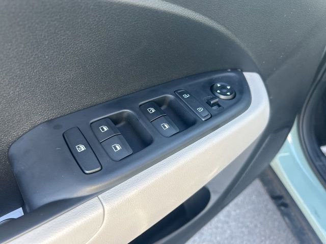 Used 2026 Hyundai Venue SEL image 11