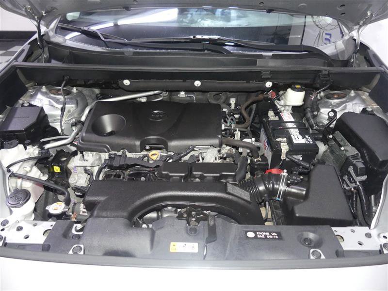 Used 2019 Toyota RAV4 XLE w/ Convenience Package image 12