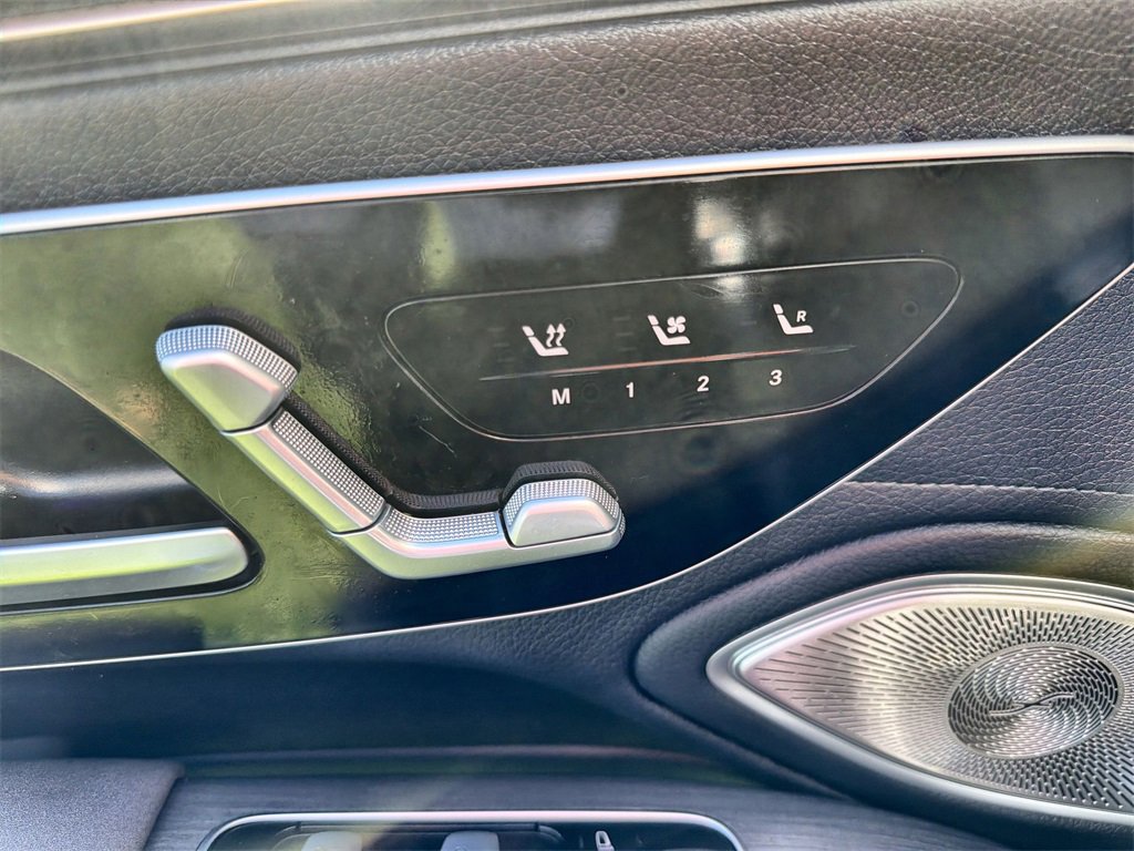 Used 2023 Mercedes-Benz EQS 580 4MATIC Sedan image 14