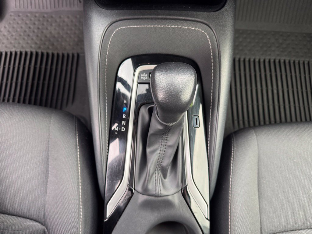 Used 2025 Toyota Corolla SE FWD image 20