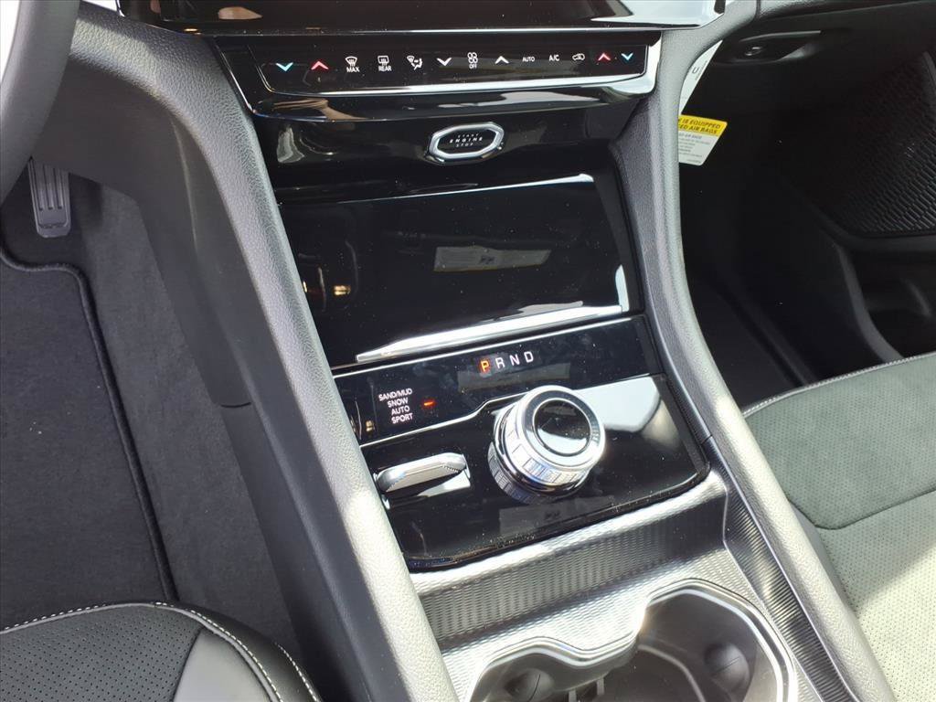New 2026 Jeep Grand Cherokee Altitude AWD/4WD image 14