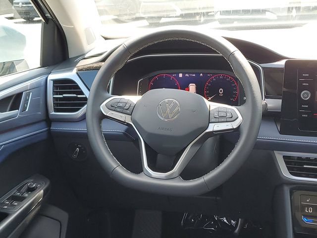 New 2026 Volkswagen Taos SEL AWD/4WD image 13