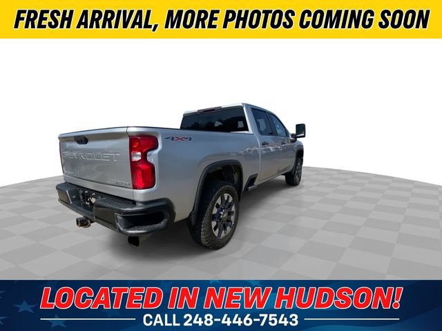 Used 2021 Chevrolet Silverado 2500 Custom w/ Custom Value Package AWD/4WD image 2