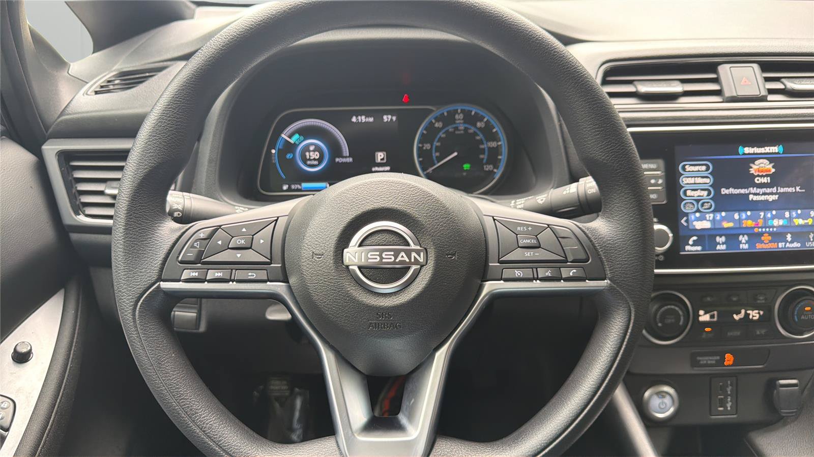 Used 2025 Nissan Leaf S FWD image 22