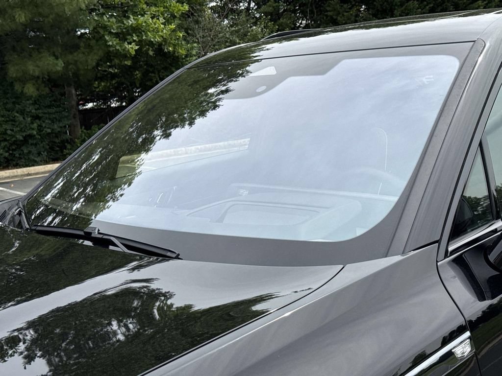 Used 2026 Cadillac Vistiq Platinum w/ LPO, Floor Liner Package AWD/4WD image 12