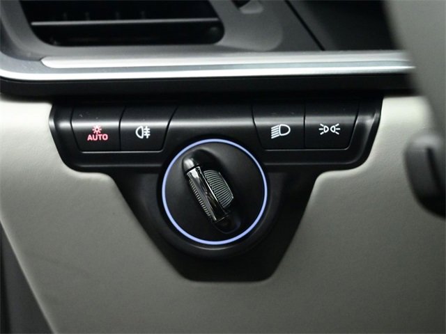 Used 2023 Porsche 911 Carrera image 9