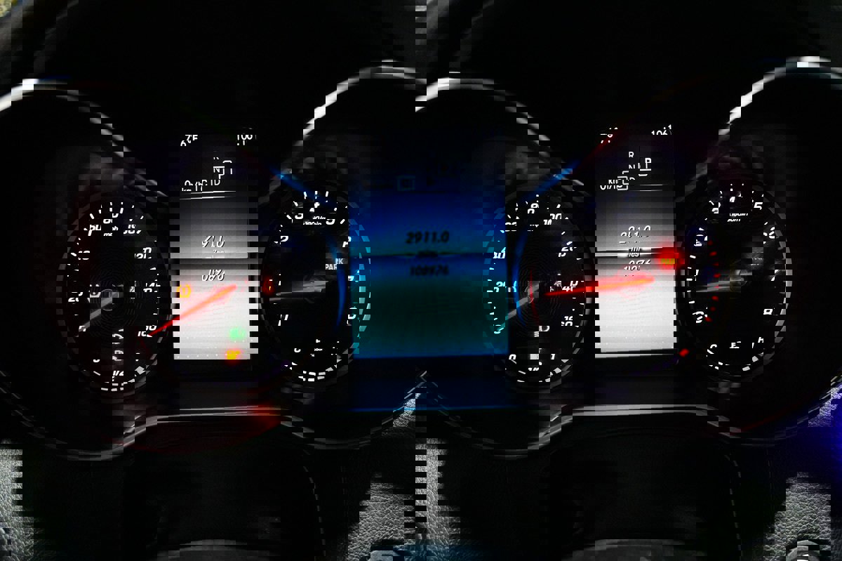 Used 2021 Mercedes-Benz GLC 300 4MATIC image 16