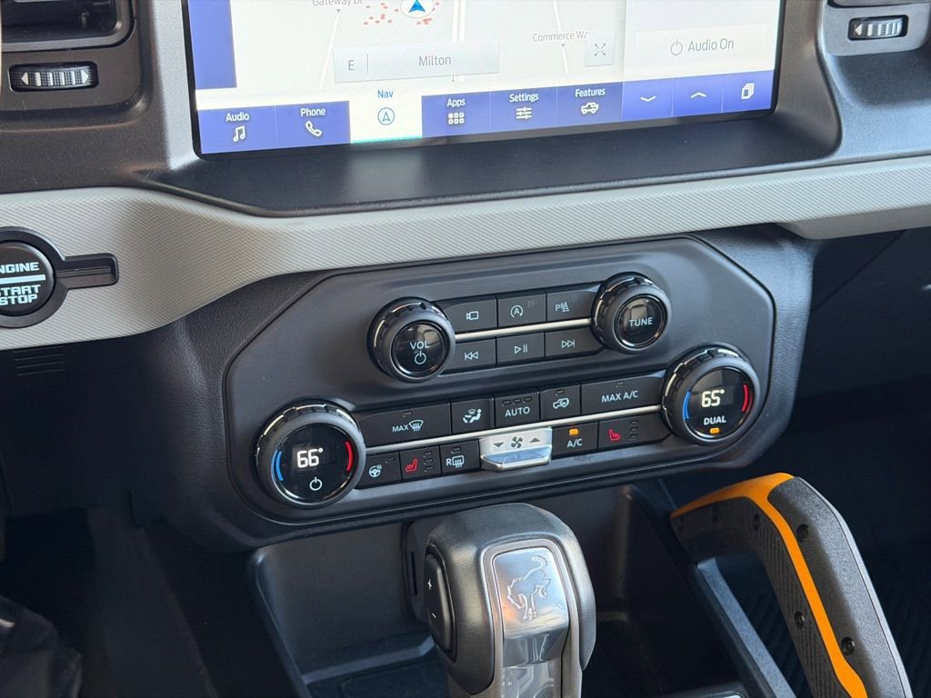 Used 2023 Ford Bronco Badlands w/ Sasquatch Package image 15