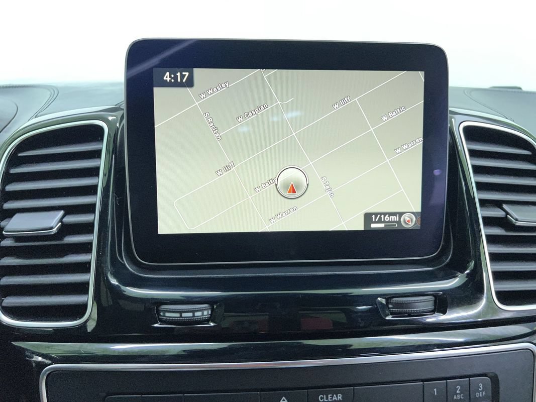 Used 2017 Mercedes-Benz GLS 550 4MATIC image 23