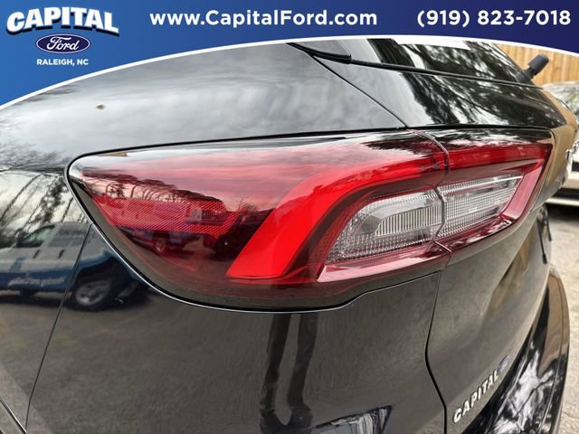 Certified 2024 Ford Escape ST-Line w/ Tech Pack #1 image 15