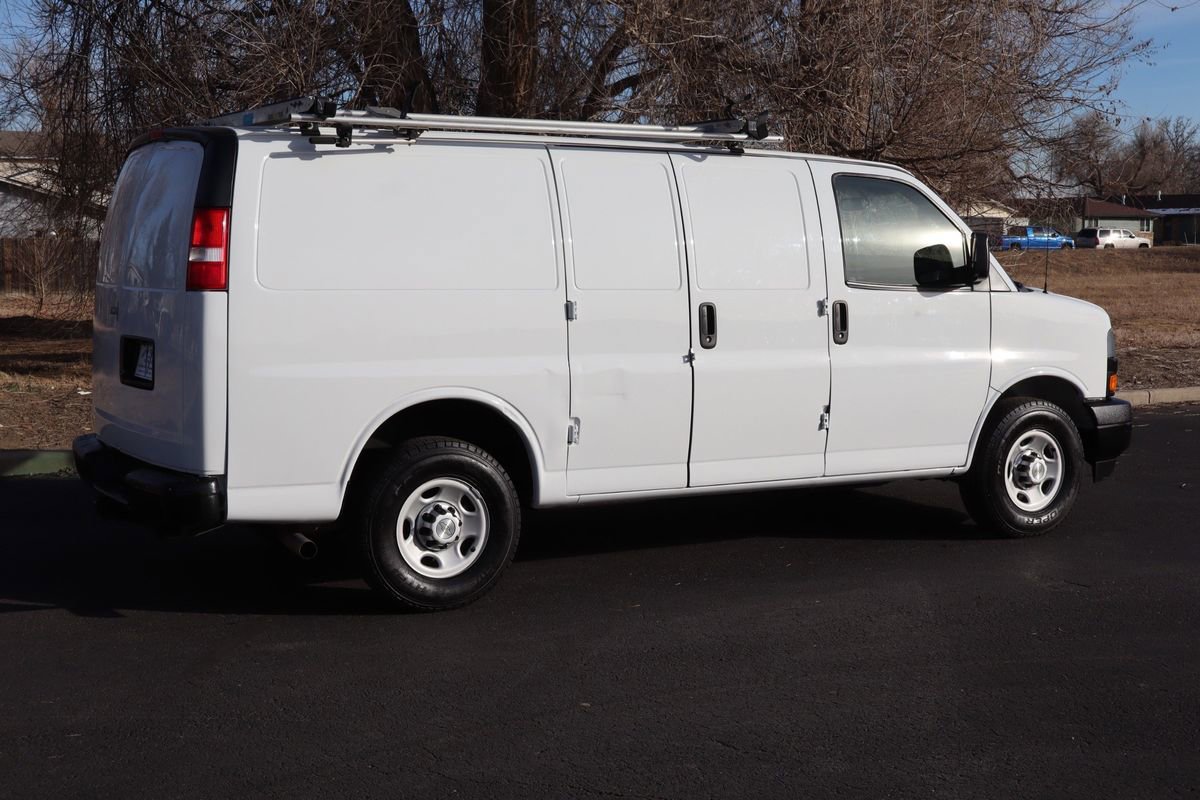 Used 2020 Chevrolet Express 2500 w/ Enhanced Convenience Package image 4