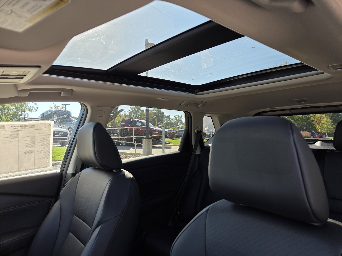 New 2026 Nissan Rogue Dark Armor AWD/4WD image 5