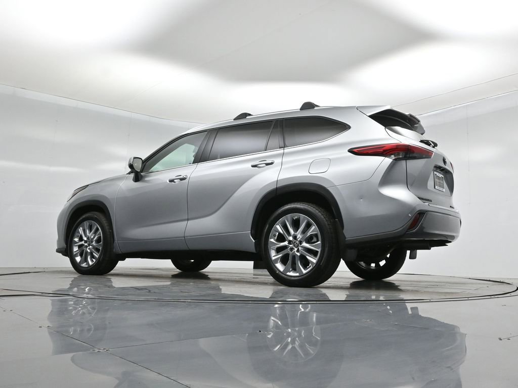 Used 2022 Toyota Highlander Limited image 51