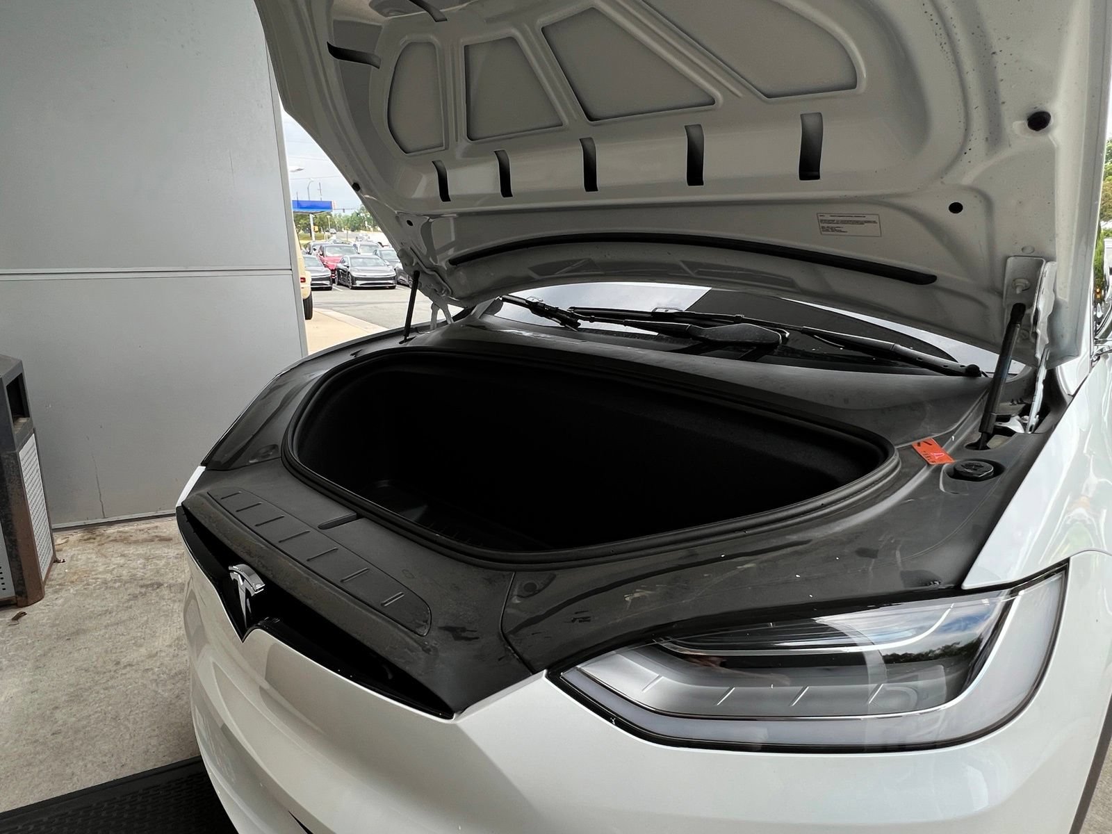 Used 2022 Tesla Model X Plaid AWD/4WD image 34