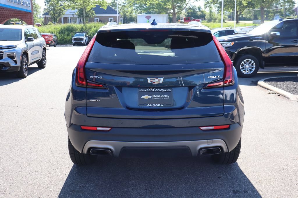 Used 2019 Cadillac XT4 Premium Luxury w/ Cold Weather Package AWD/4WD image 32