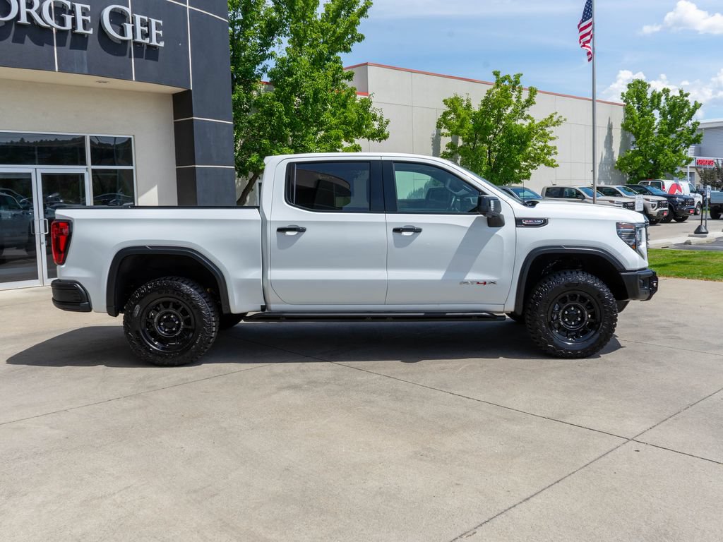 Used 2026 GMC Sierra 1500 AT4X w/ AT4X AEV Edition AWD/4WD image 8