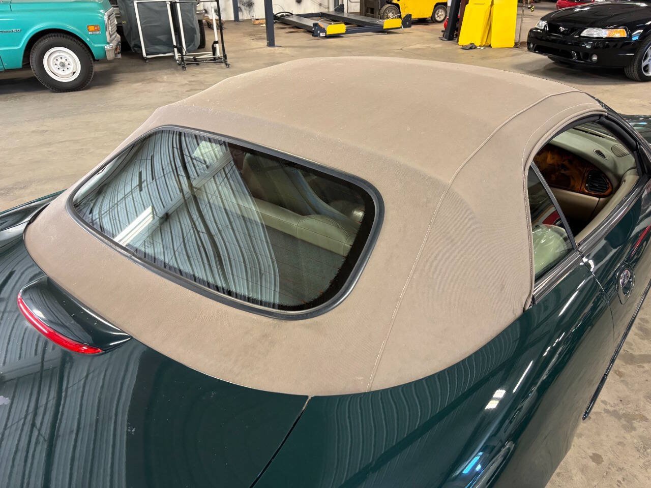 Used 1998 Jaguar XK8 Convertible RWD image 20