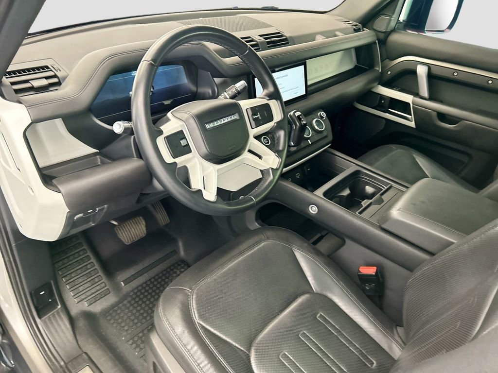 Certified 2022 Land Rover Defender 110 X-Dynamic HSE AWD/4WD image 9