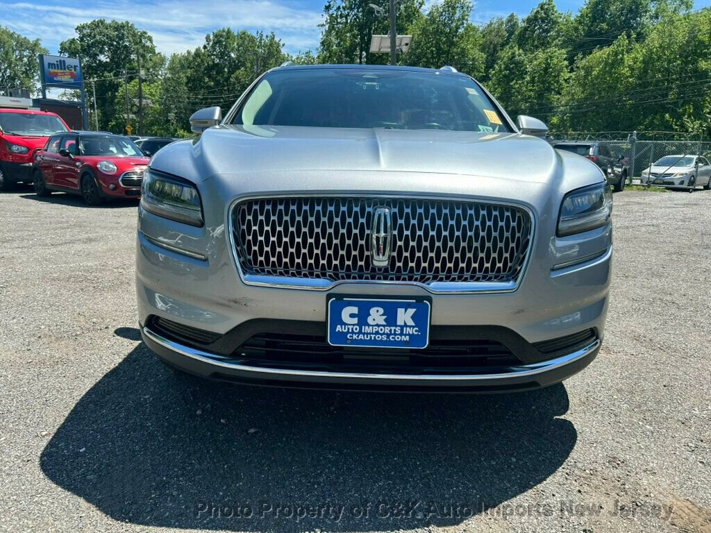 Used 2022 Lincoln Nautilus Reserve w/ Cargo Utility Package AWD/4WD image 3