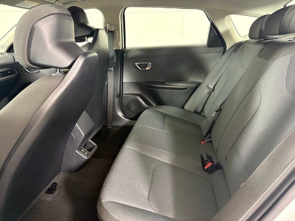 New 2026 Kia K4 LXS image 33