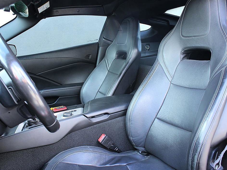 Used 2017 Chevrolet Corvette Grand Sport w/ Grand Sport Heritage Package image 11