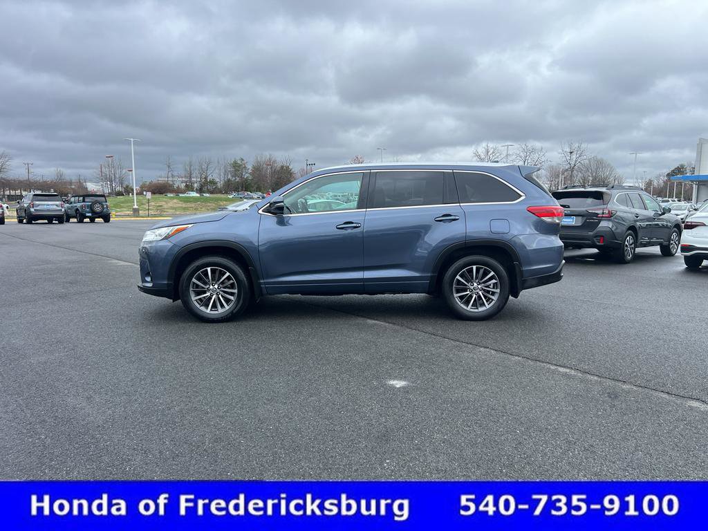 Used 2018 Toyota Highlander XLE image 5
