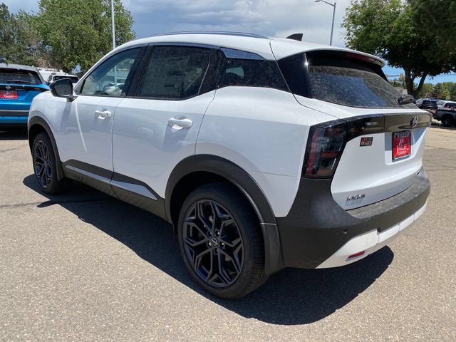 New 2026 Nissan Kicks SR w/ SR Premium Package AWD/4WD image 3