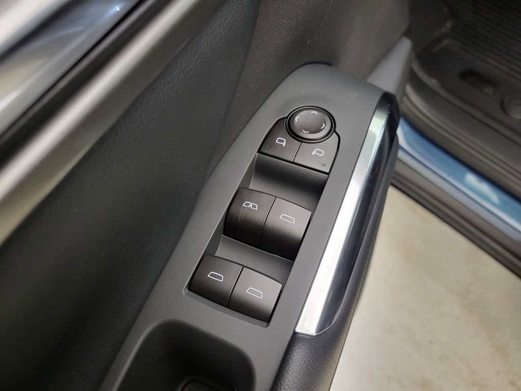 New 2026 Chevrolet Traverse LT w/ LPO, Floor Liner Package image 26