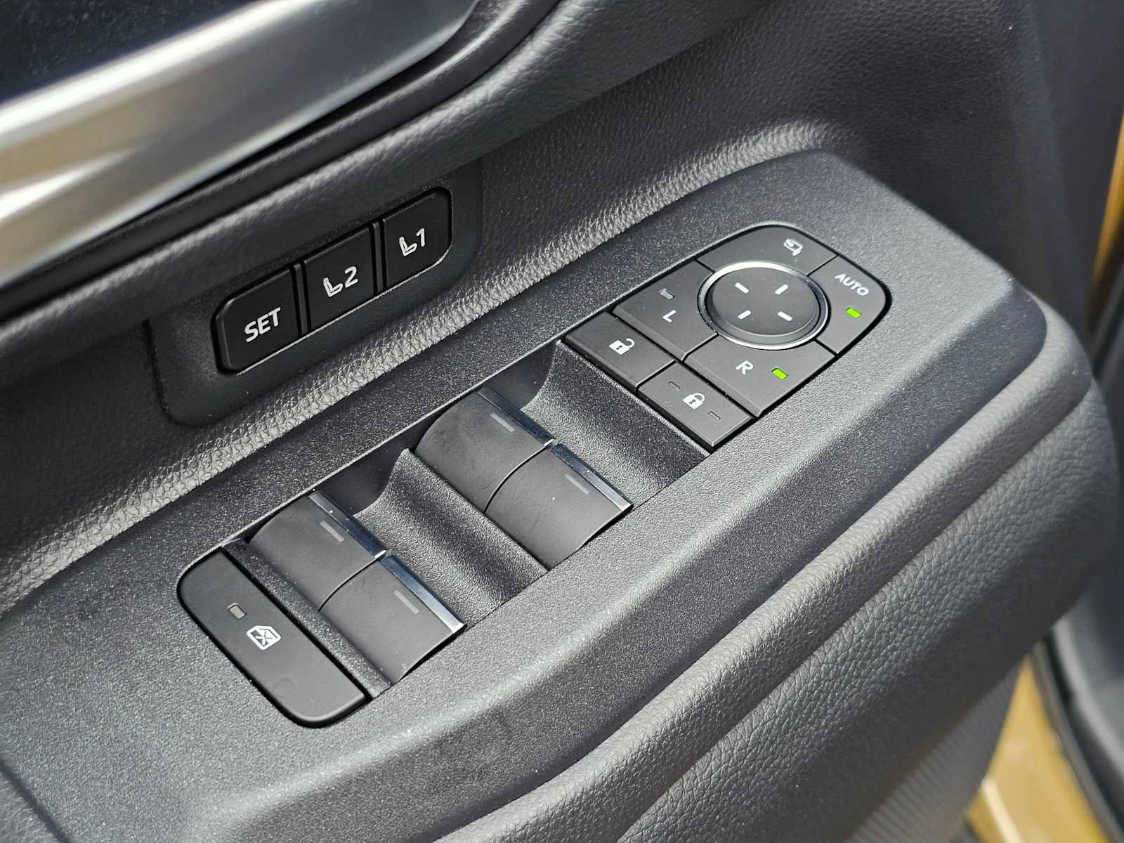 Used 2026 Toyota Land Cruiser w/ Premium Package image 23