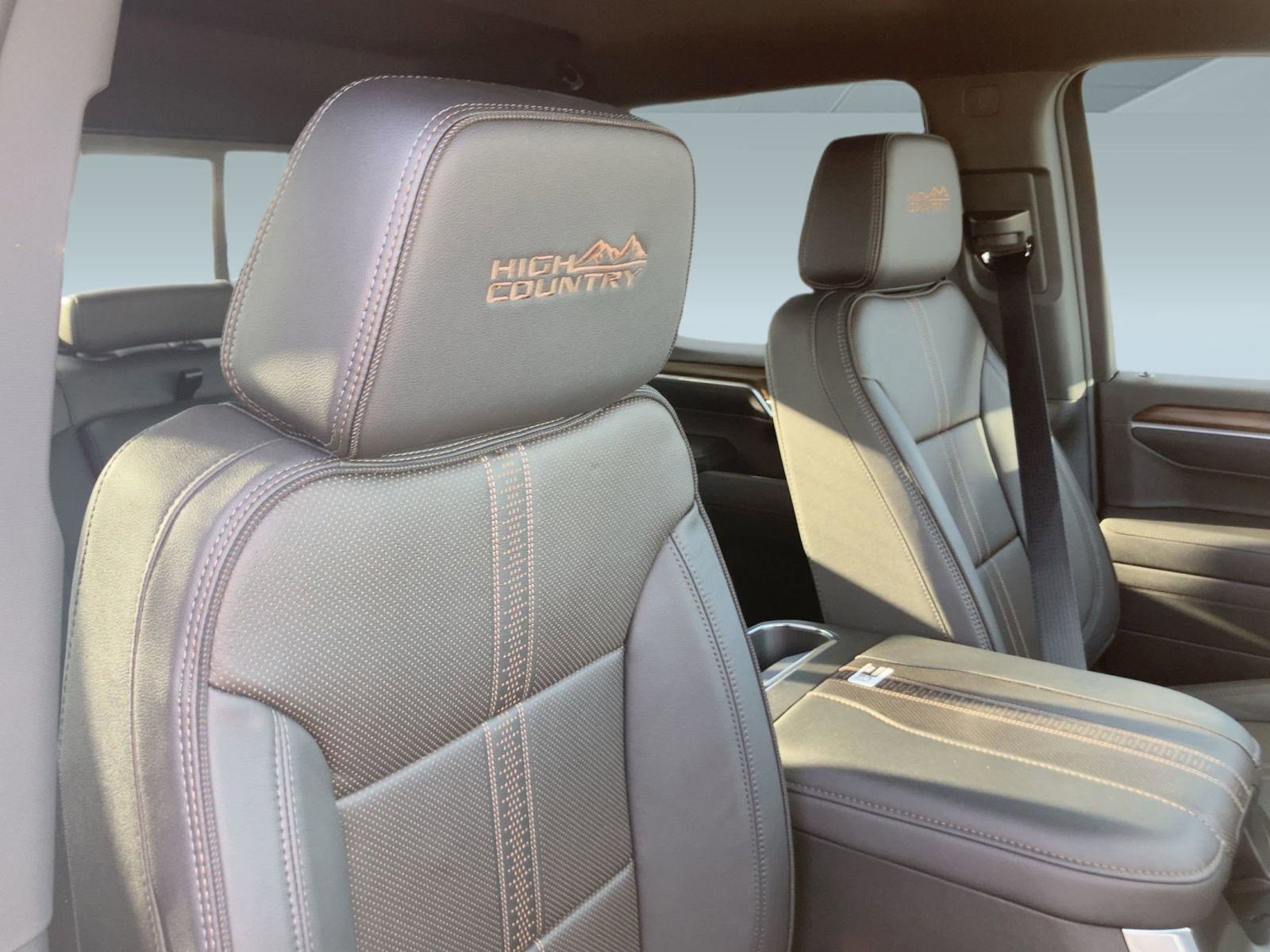 New 2026 Chevrolet Silverado 1500 High Country w/ Midnight Edition image 23