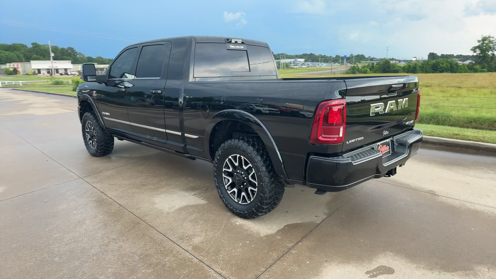 Used 2026 RAM 2500 Limited AWD/4WD image 7