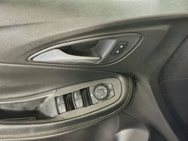 Used 2022 Buick Encore GX Preferred FWD image 23