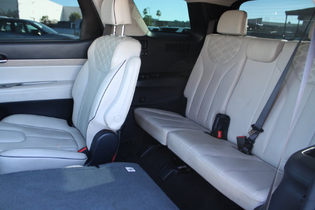 Used 2022 Hyundai Palisade Limited AWD/4WD image 39