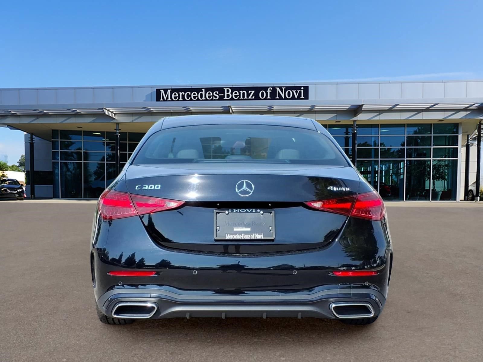 Certified 2023 Mercedes-Benz C 300 4MATIC Sedan image 4