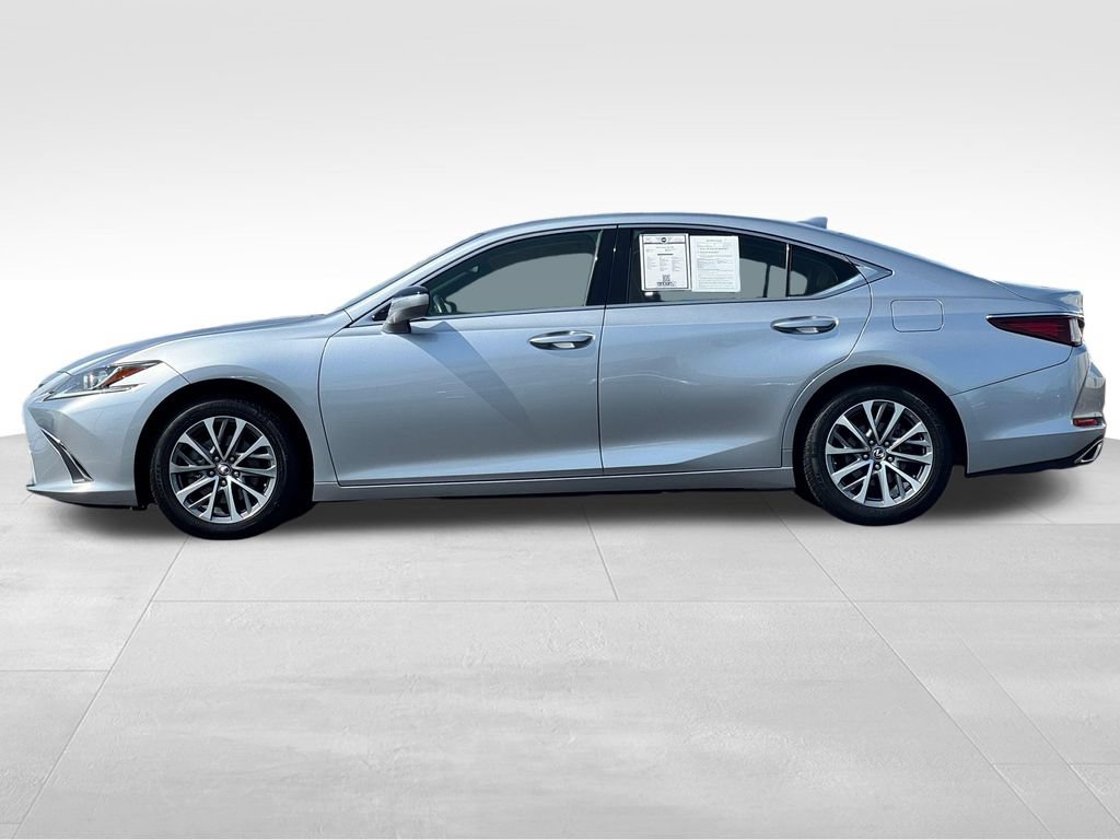 Used 2023 Lexus ES 350 w/ Accessory Package (Z1) FWD image 4