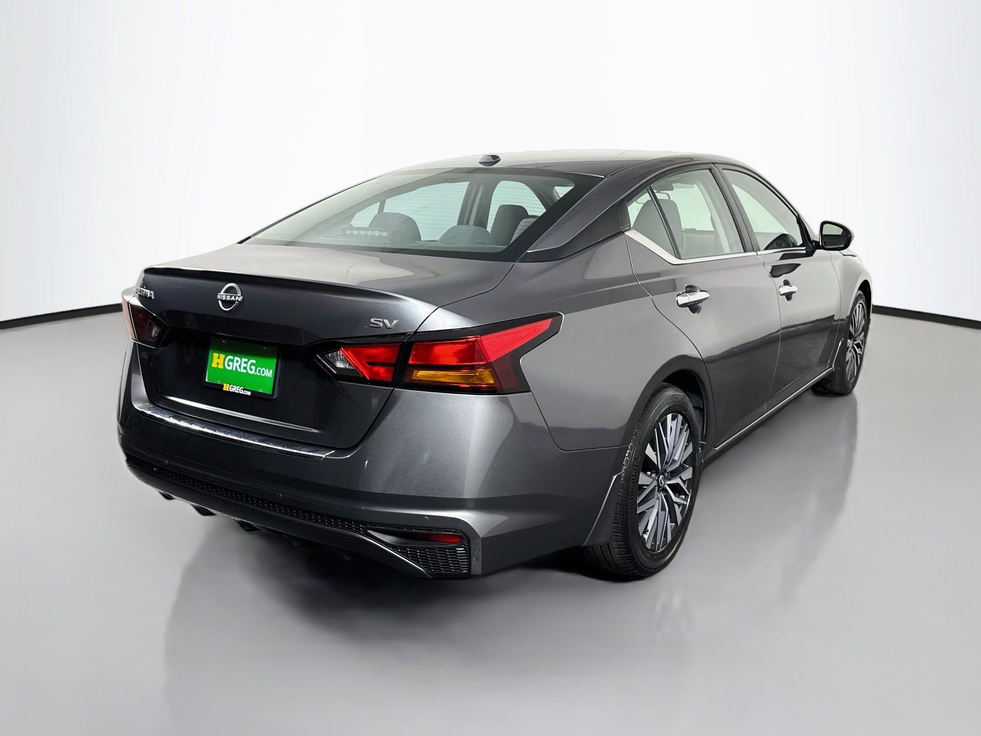 Used 2023 Nissan Altima 2.5 SV FWD image 10