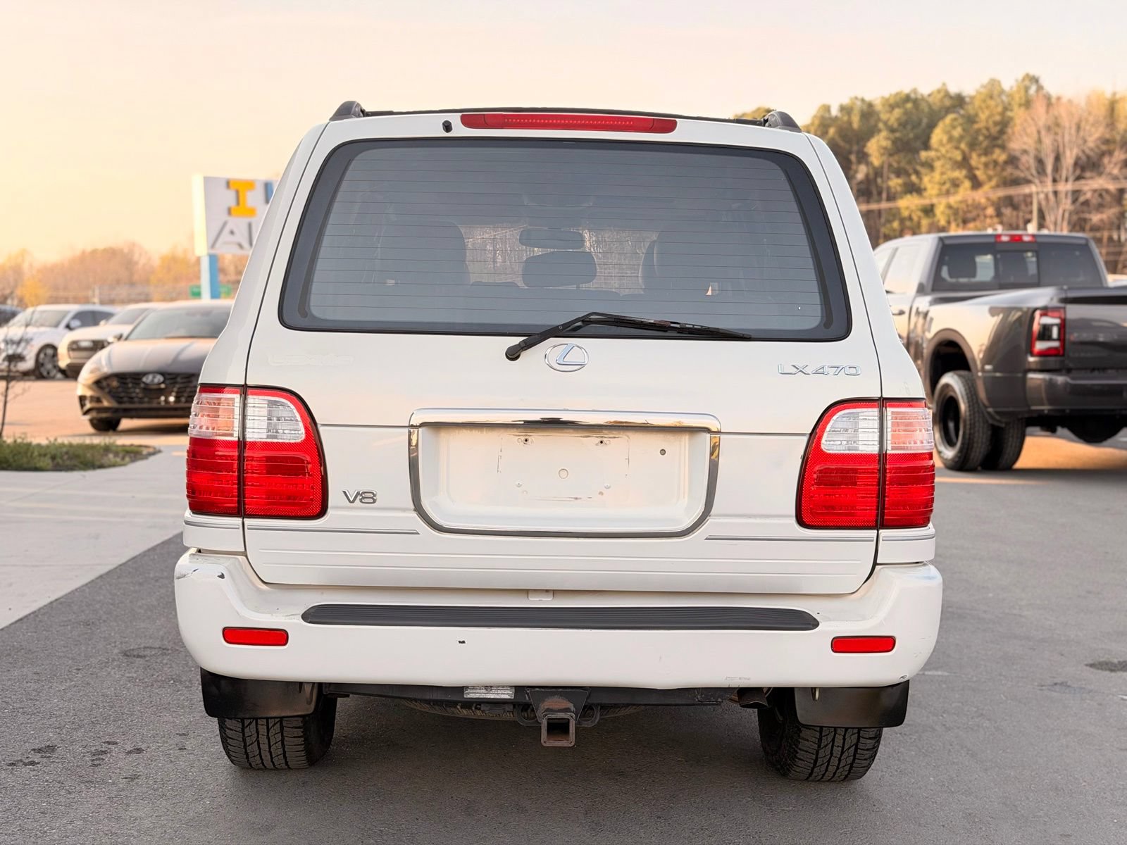 Used 1999 Lexus LX 470 4WD image 4