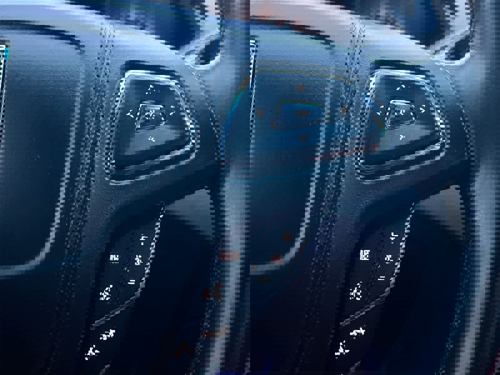 Used 2018 Lincoln MKZ Reserve w/ Climate Package image 24