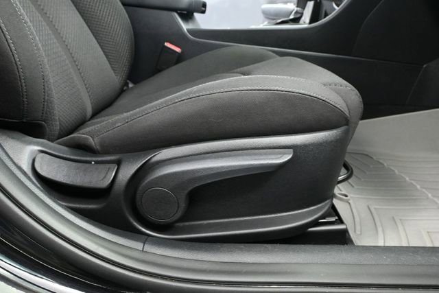 Used 2017 Kia Optima LX FWD image 38