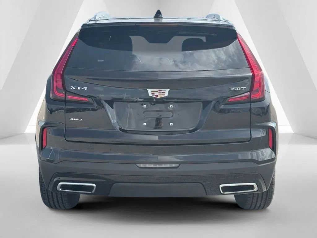 Used 2024 Cadillac XT4 Premium Luxury image 6