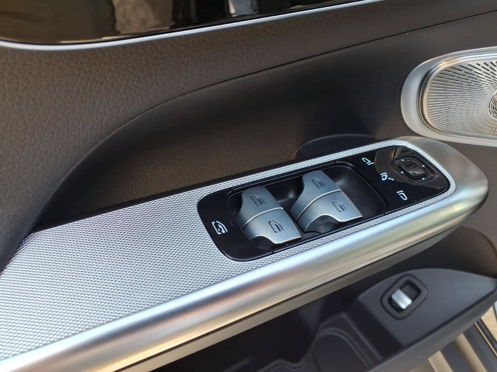 New 2026 Mercedes-Benz GLC 300 4MATIC image 15