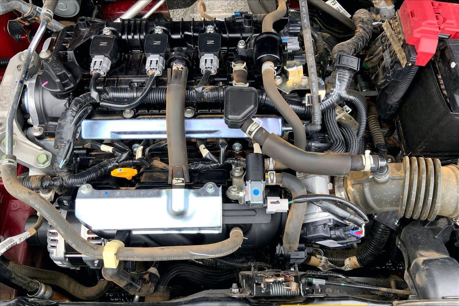 Used 2020 Nissan Kicks SR w/ SR Premium Package FWD image 33